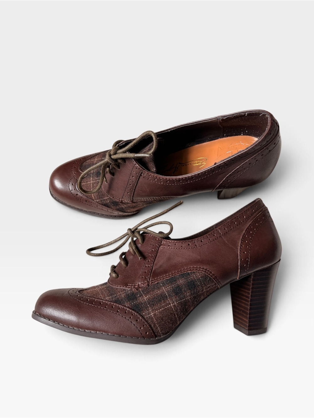 Etienne Aigner Brown Leather Plaid Lace-Up Heeled Oxfords Preppy Academia Sz 7